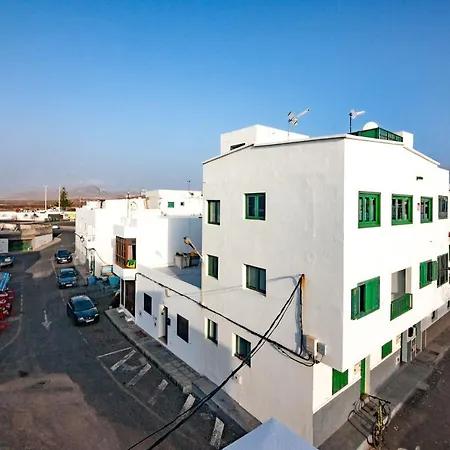 Quemao - With Sea View Apartment